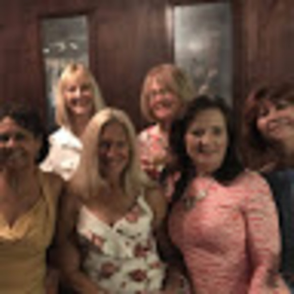 Meet your Posher, Lucy - Picture 1 of 1